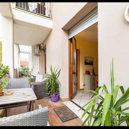 Апартаменти Palazzo Wanny Free Parking & Terrace Флоренція Екстер'єр фото